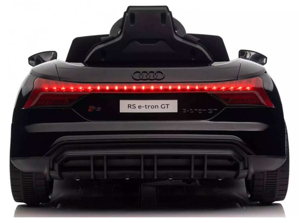 Audi RS e-tron 6888 black (3801005000067)